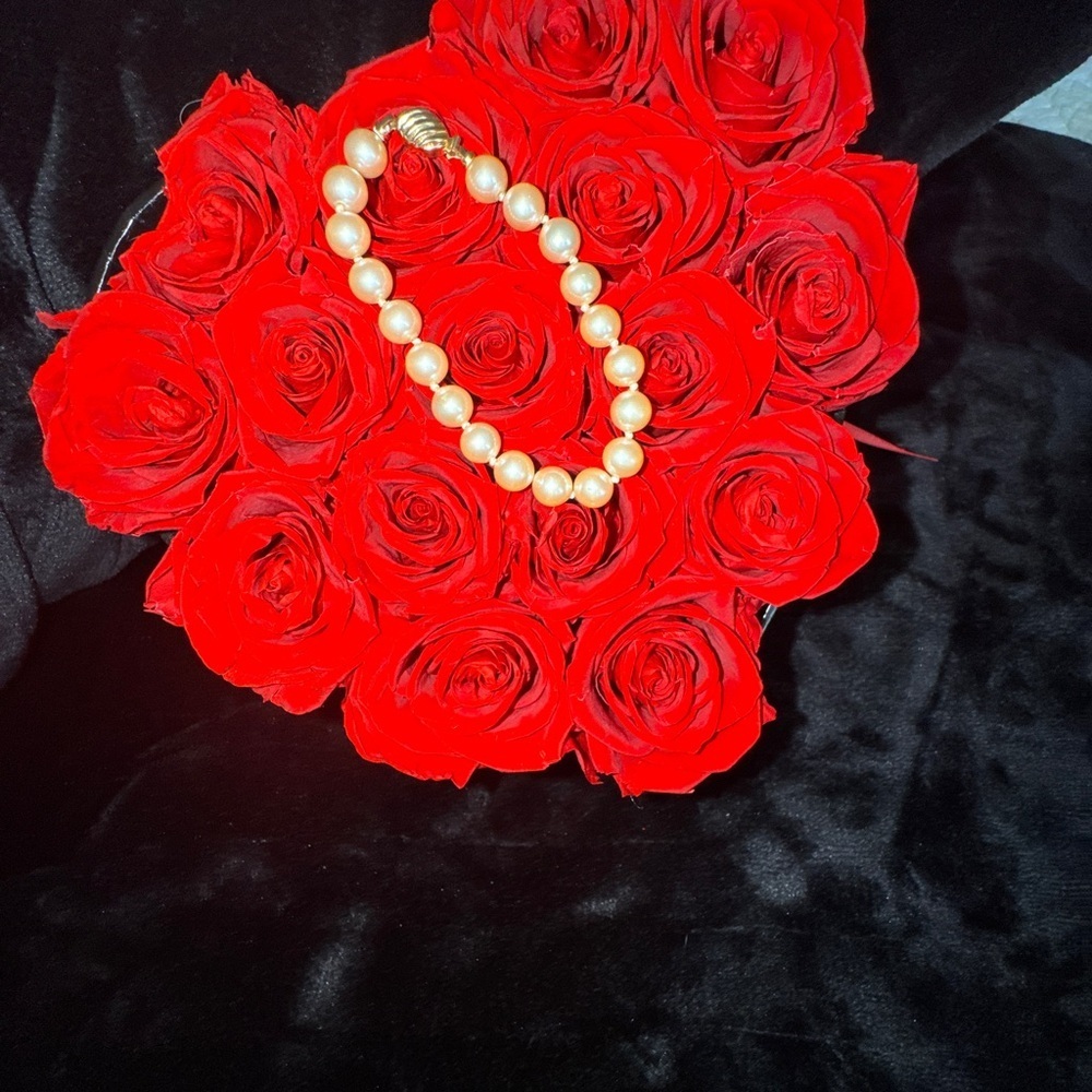 Marvella Gold Pearl Bracelet